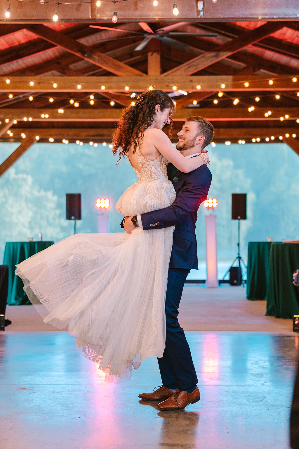 Kate & Josh wedding at Covey Creek — photo 34