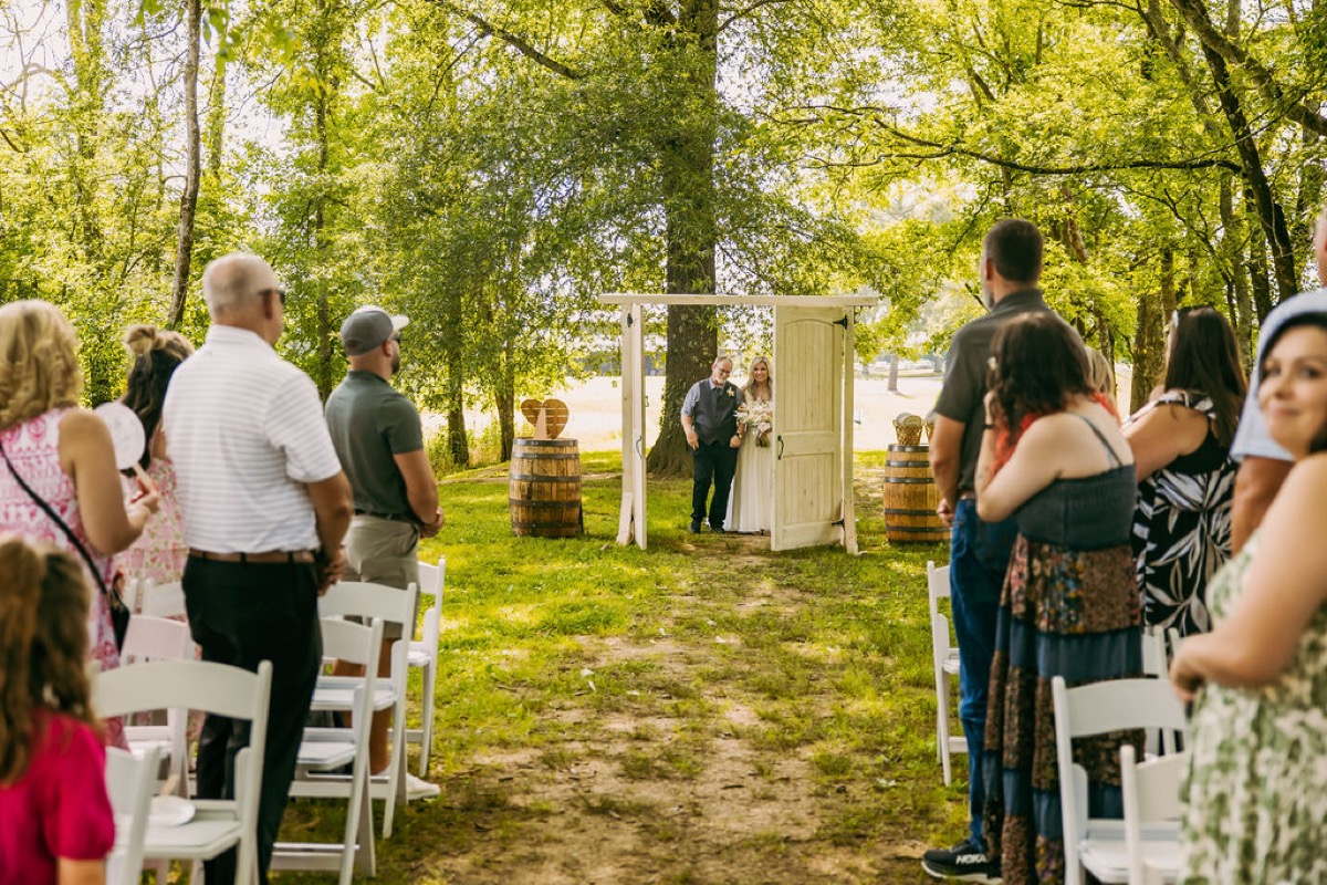 Alexis & Logan wedding at Covey Creek — photo 17