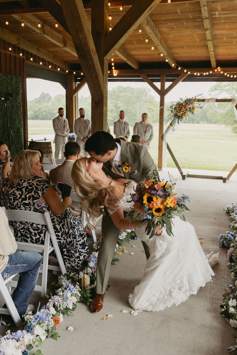 Brianna & Michael wedding at Covey Creek — photo 10
