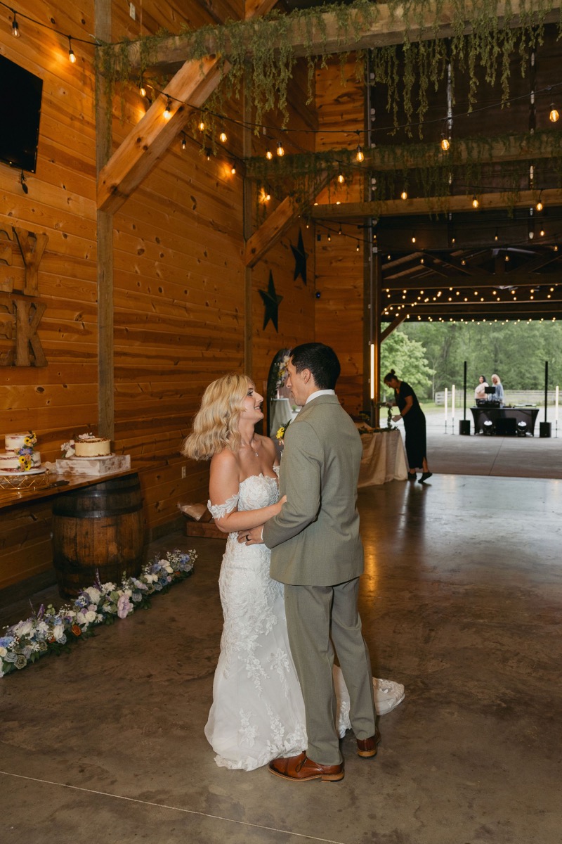 Brianna & Michael wedding at Covey Creek — photo 21