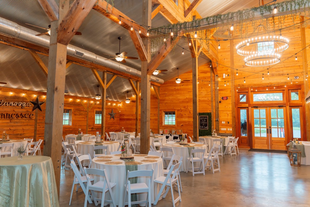 Caitlin & Daniel wedding at Covey Creek — photo 13