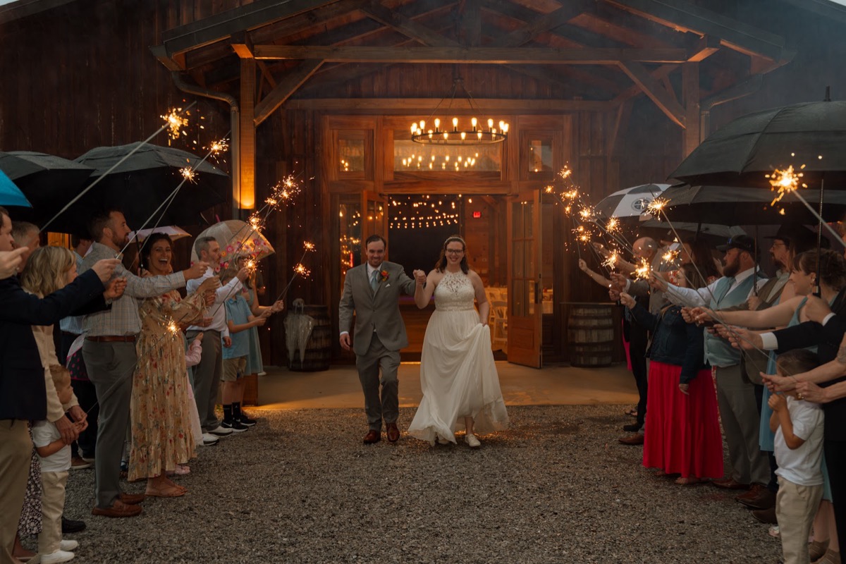 Caitlin & Daniel wedding at Covey Creek — photo 18
