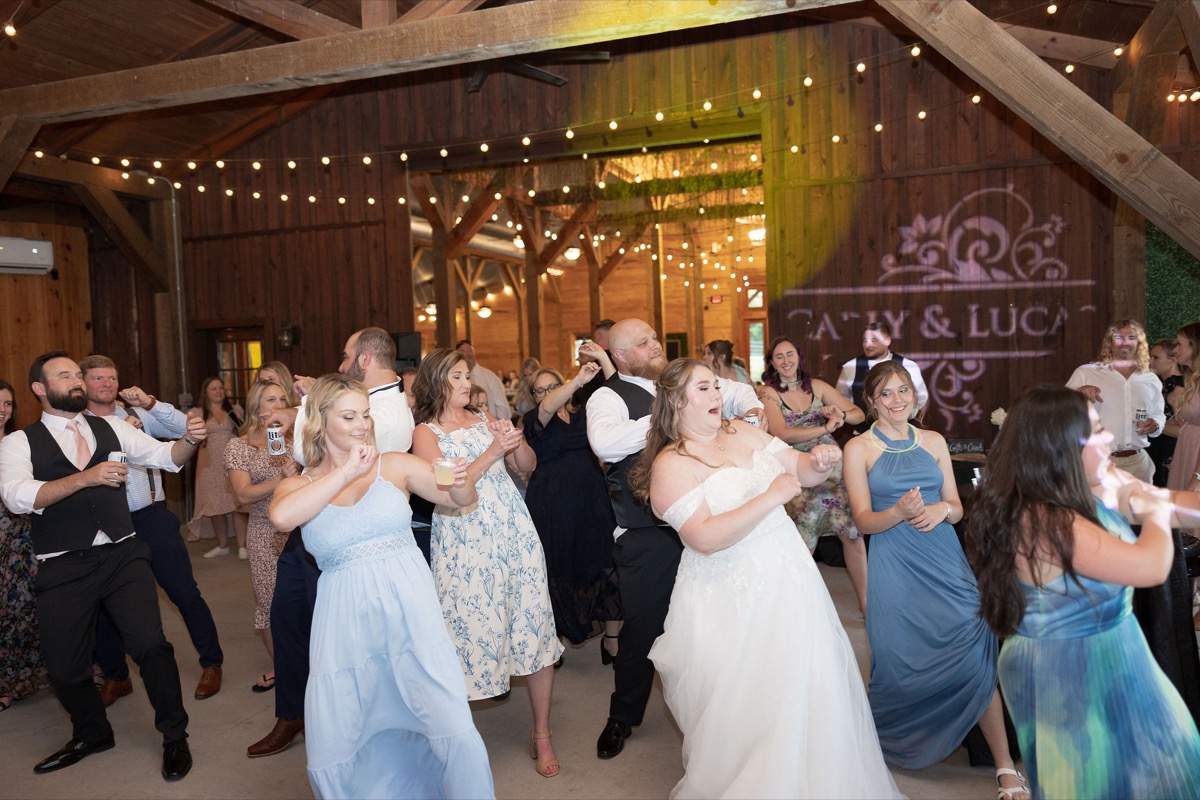 Carly & Lucas wedding at Covey Creek — photo 13