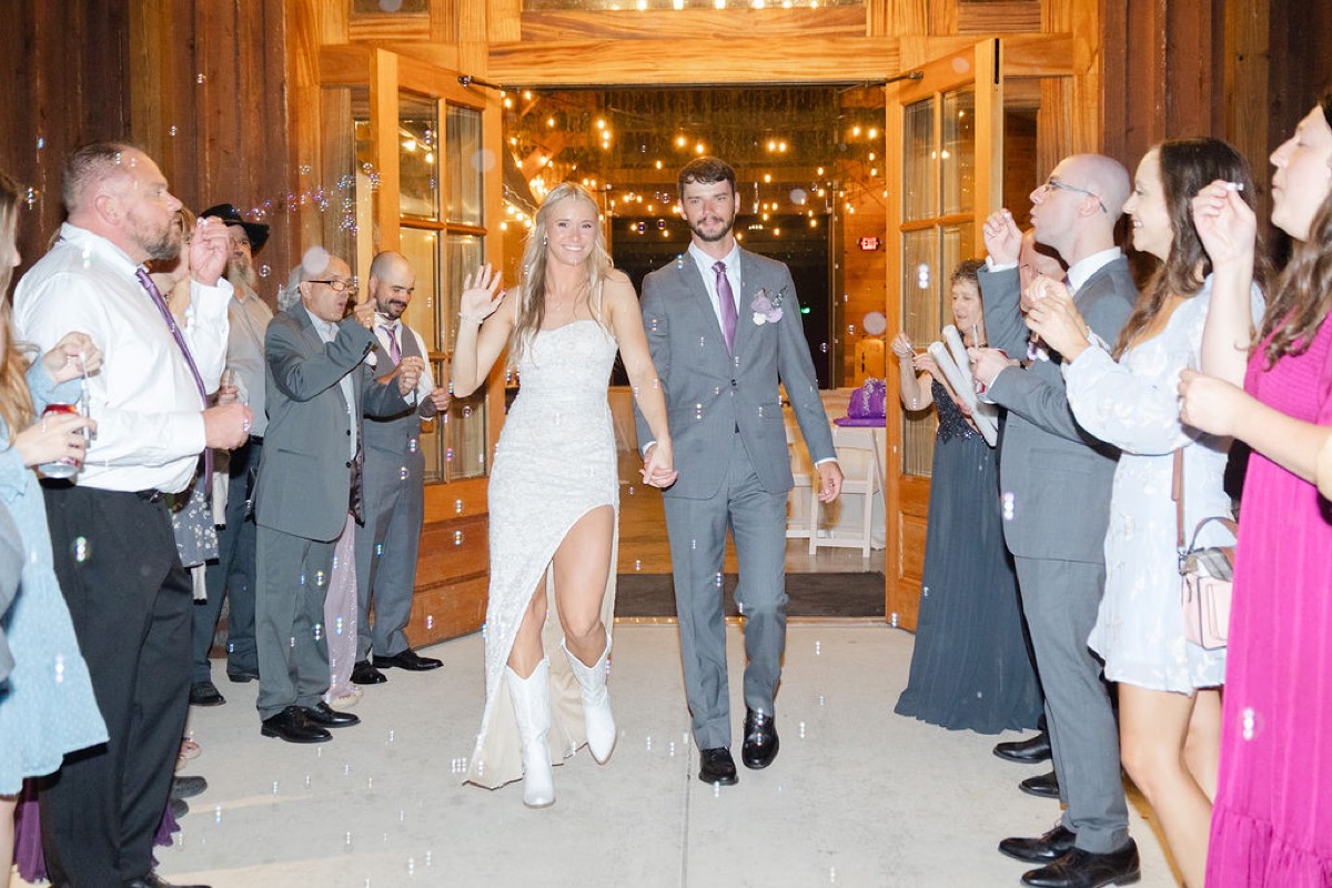 Courtney & Brett wedding at Covey Creek — photo 23