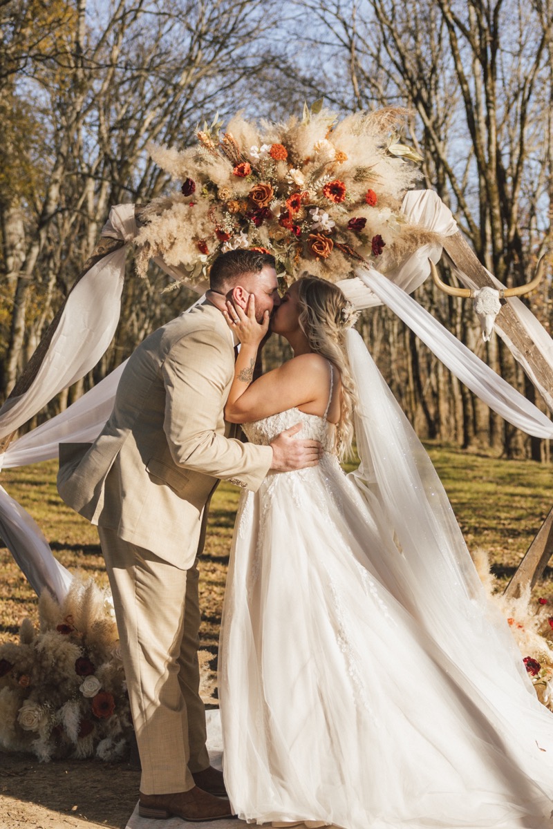 Danika & Troy wedding at Covey Creek — photo 8