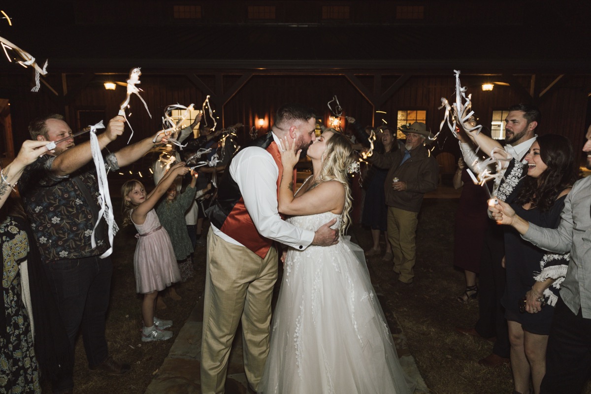 Danika & Troy wedding at Covey Creek — photo 30