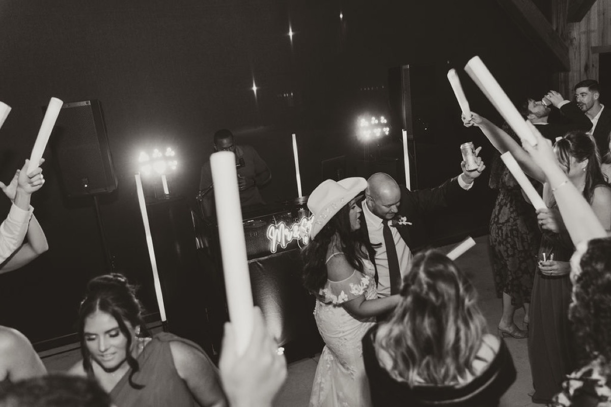 Elizabeth & Ashton wedding at Covey Creek — photo 24