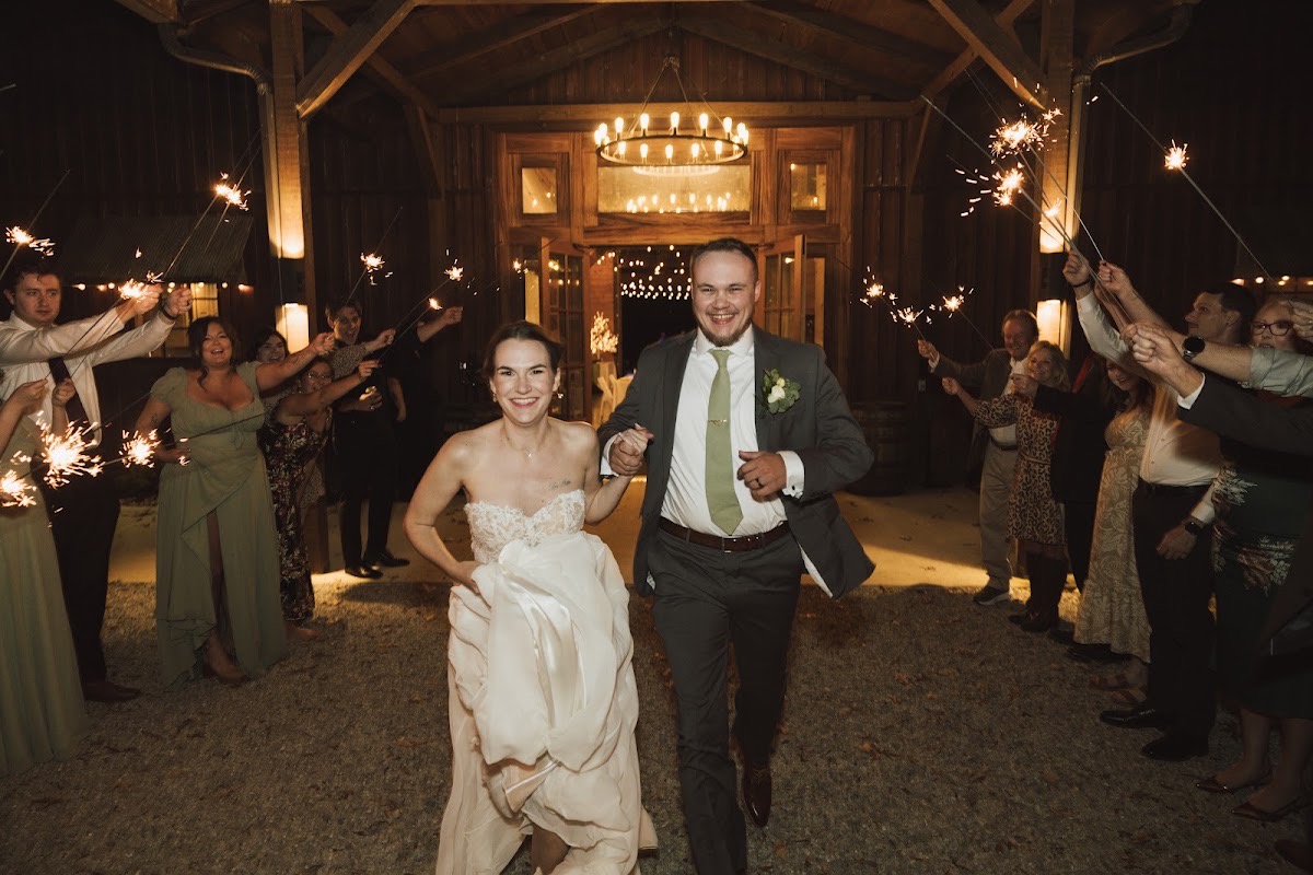 Emily & Bryan wedding at Covey Creek — photo 21
