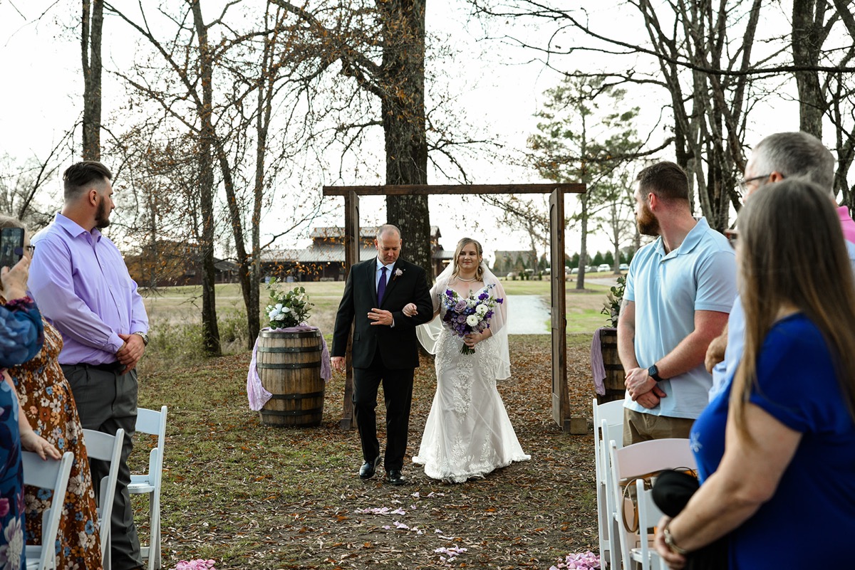 Emily & Jared wedding at Covey Creek — photo 19