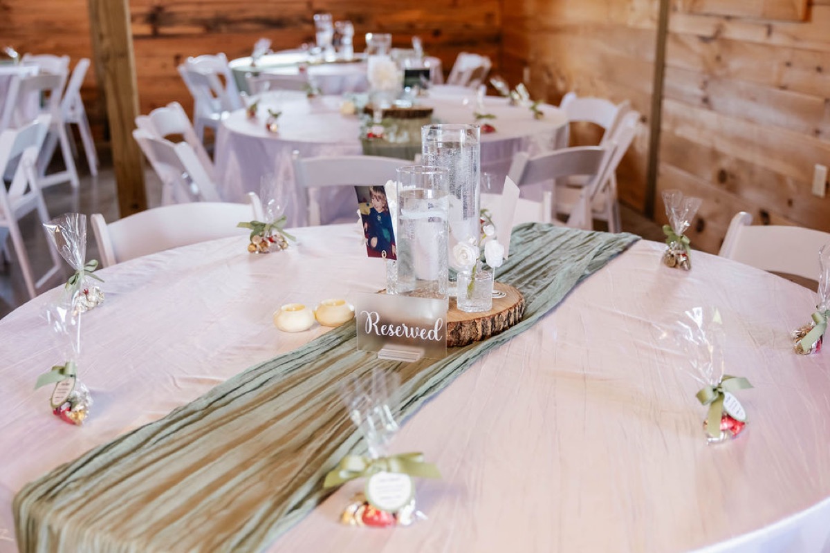 Hannah & Nicholas wedding at Covey Creek — photo 3