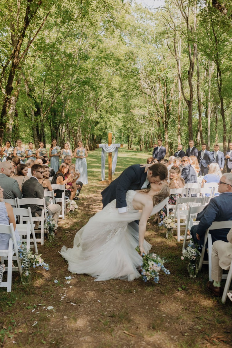 Leah & Gordon wedding at Covey Creek — photo 9