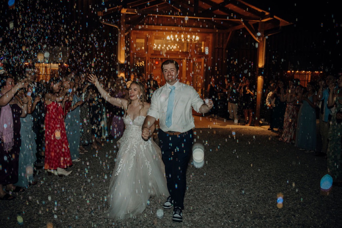 Leah & Gordon wedding at Covey Creek — photo 25