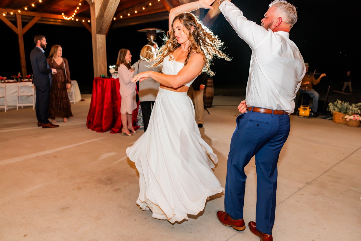 Sarah & Adam wedding at Covey Creek — photo 28