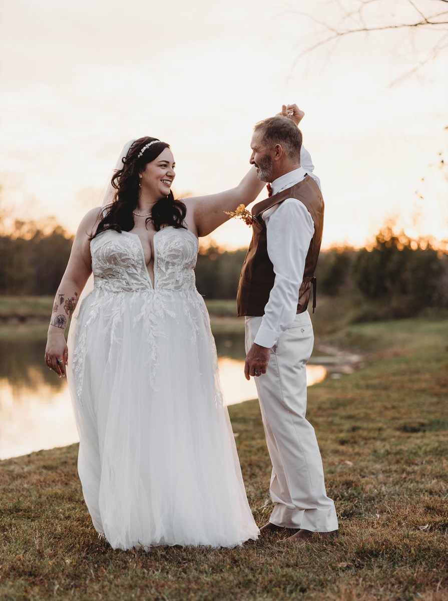 Tori & Tim wedding at Covey Creek — photo 1