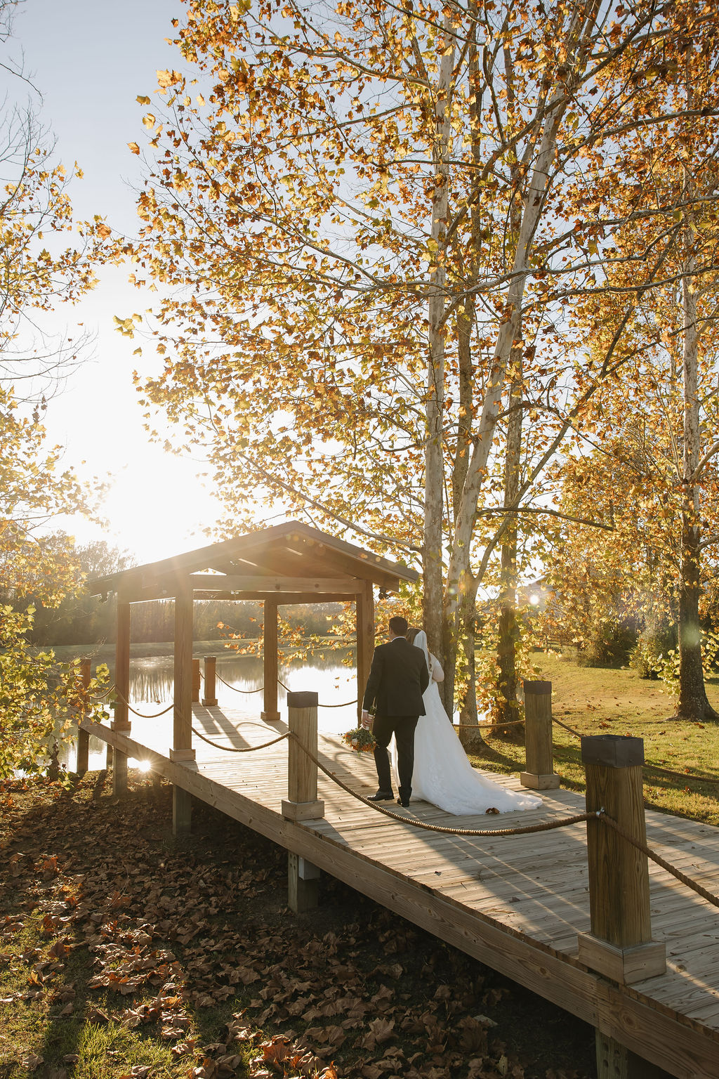 Rebecca & Troy wedding at Covey Creek — photo 10