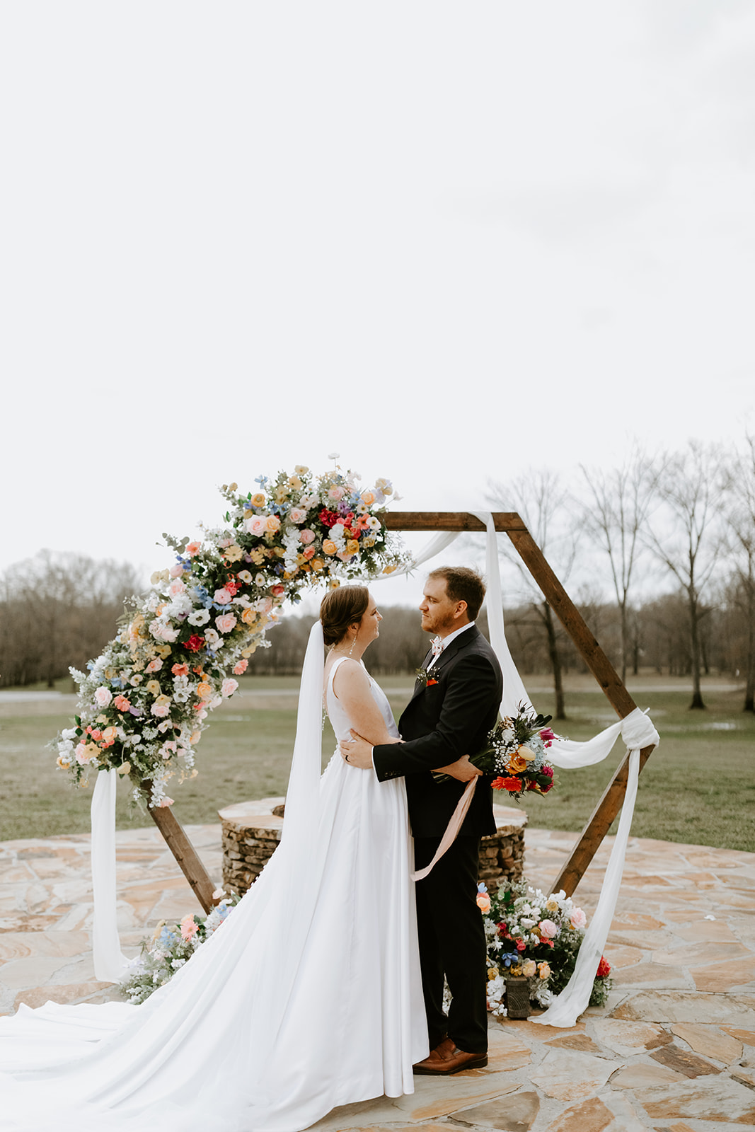 Leslie & Timothy wedding at Covey Creek — photo 19