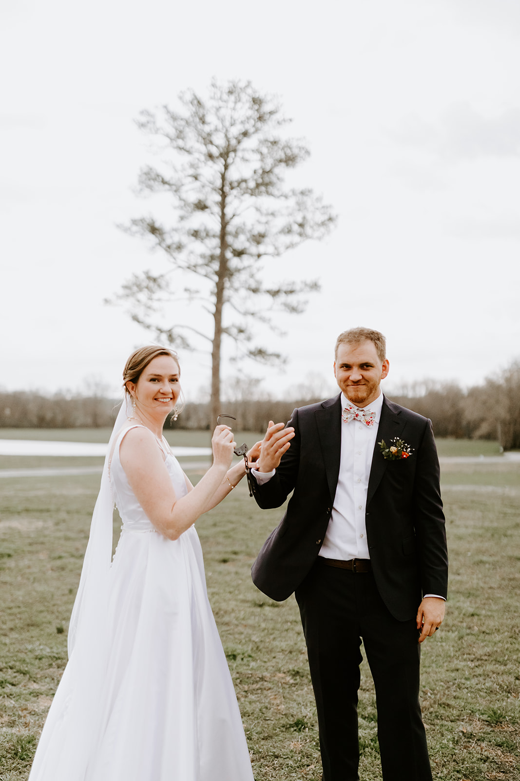 Leslie & Timothy wedding at Covey Creek — photo 2