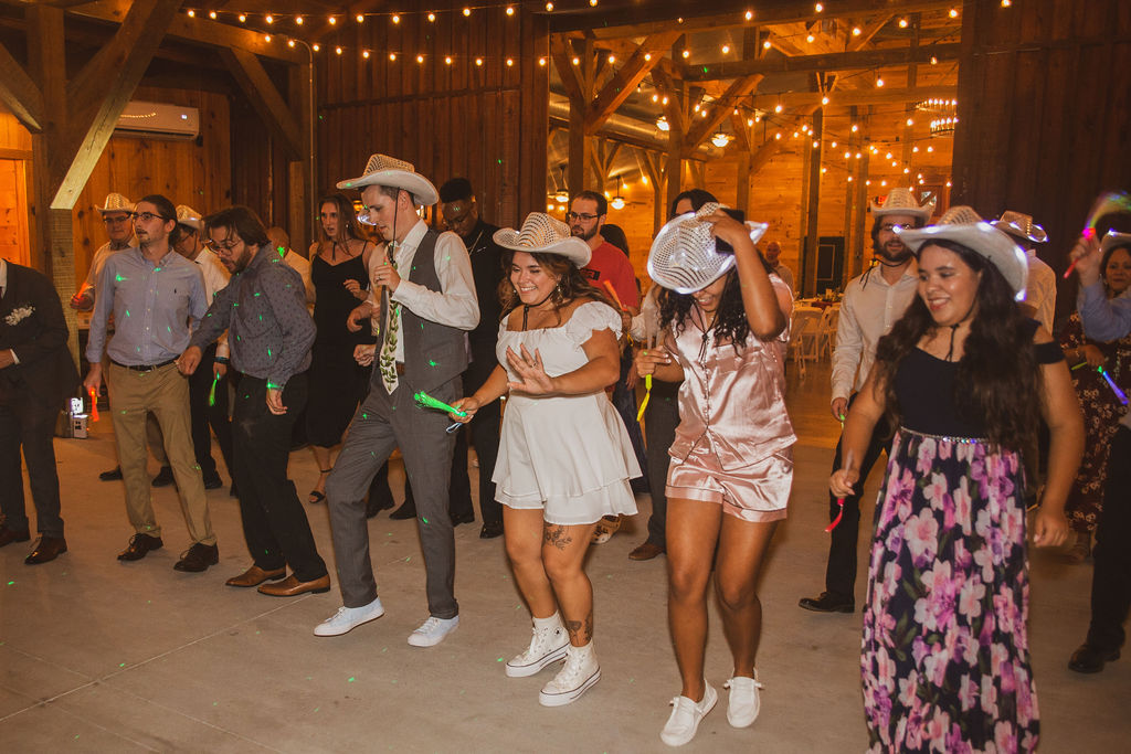 Jen & Alec wedding at Covey Creek — photo 1