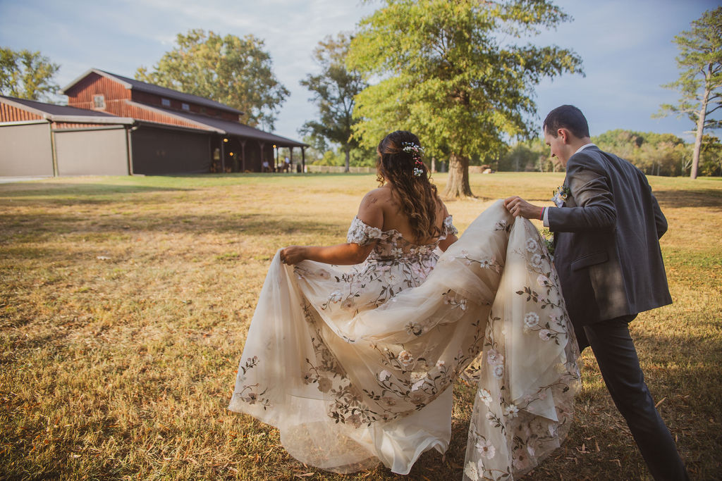 Jen & Alec wedding at Covey Creek — photo 15