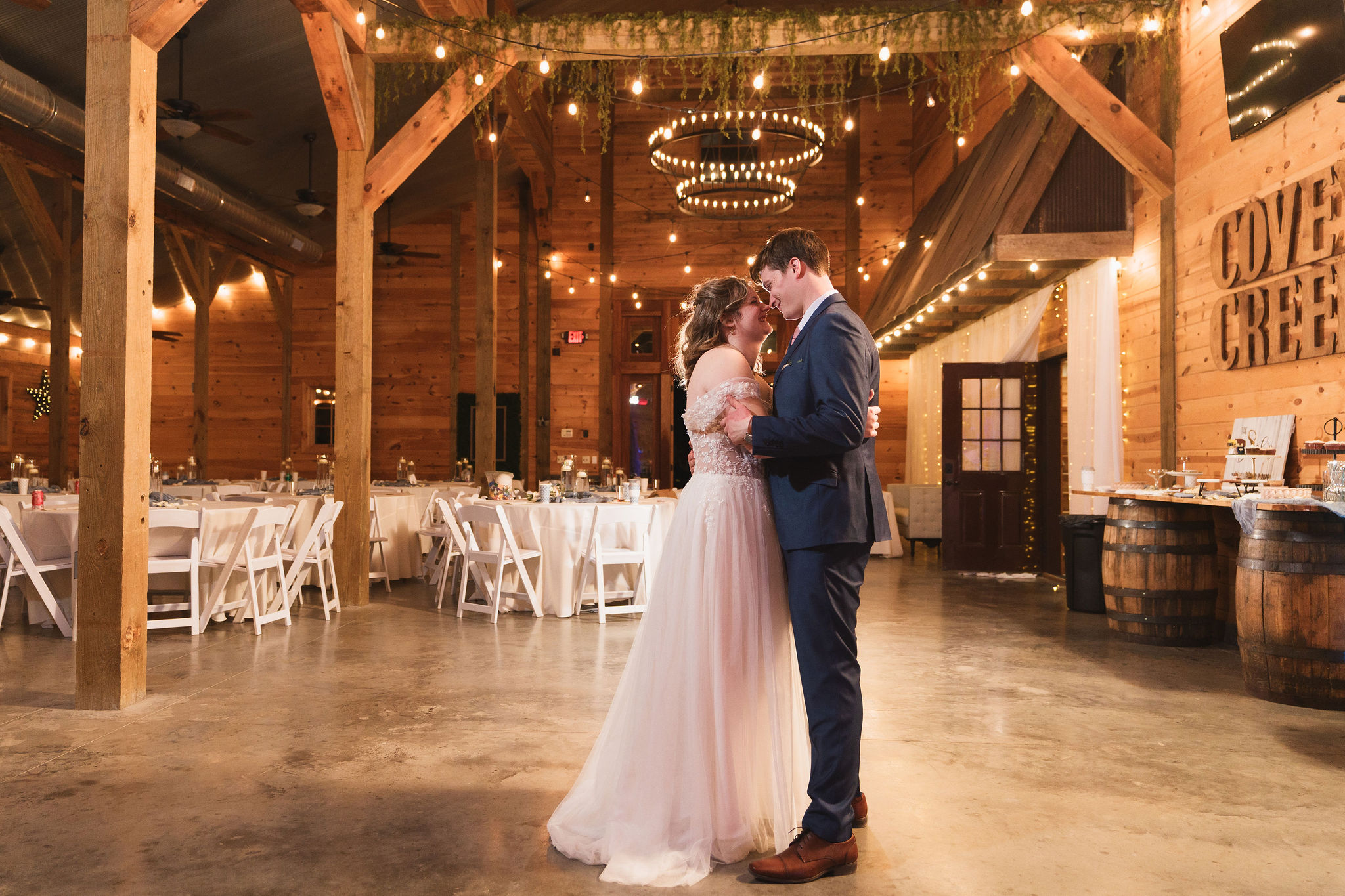 Ana & Carter wedding at Covey Creek — photo 24