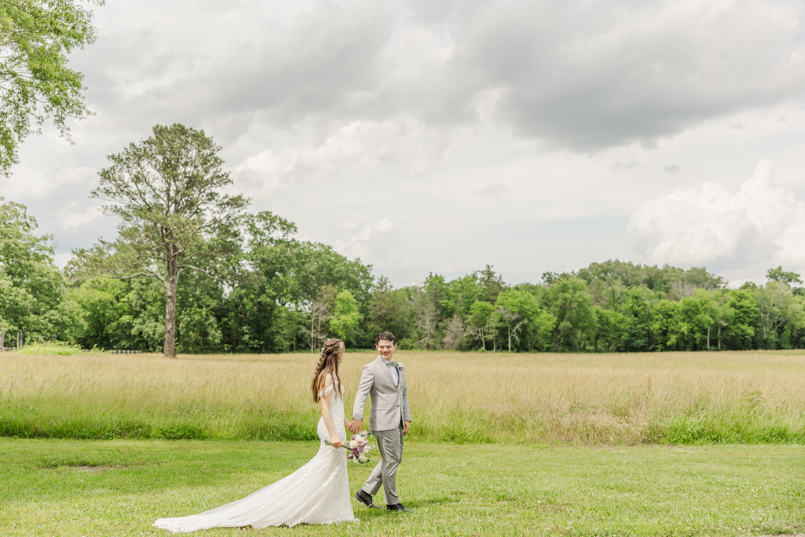 Hannah & Ryan wedding at Covey Creek — photo 11