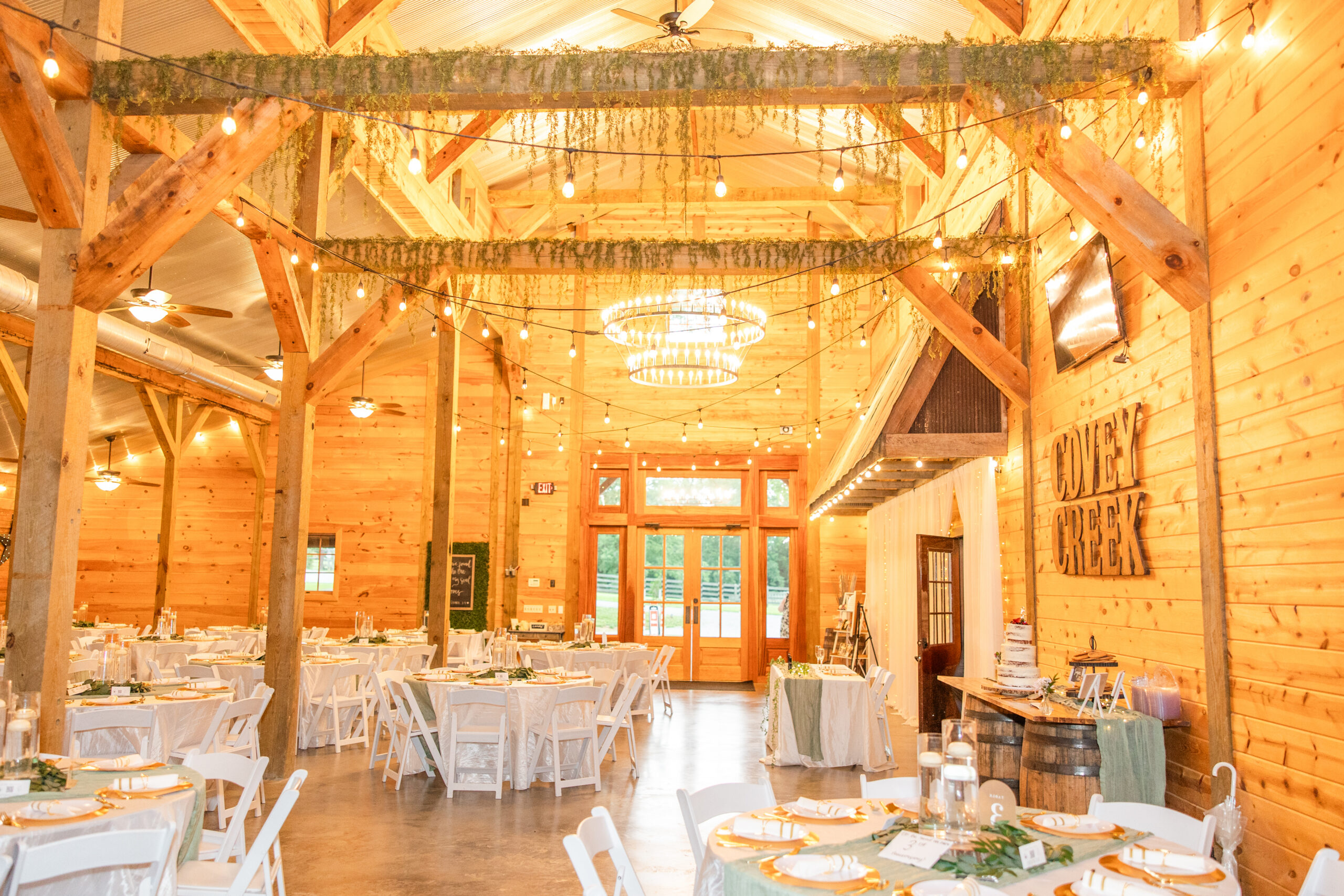 Hannah & Ryan wedding at Covey Creek — photo 10