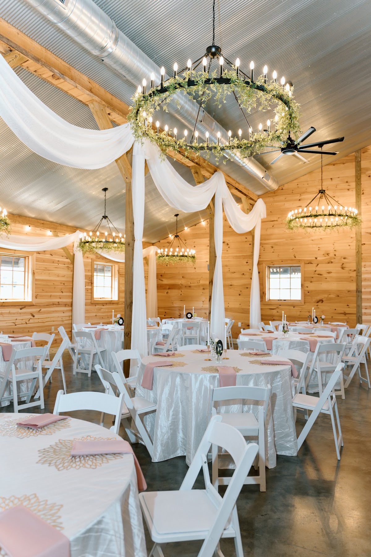 Katelynn & Justin wedding at Covey Creek — photo 18